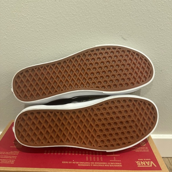 Vans Classic Slip Ons Fruit Skull - Picture 5 of 5